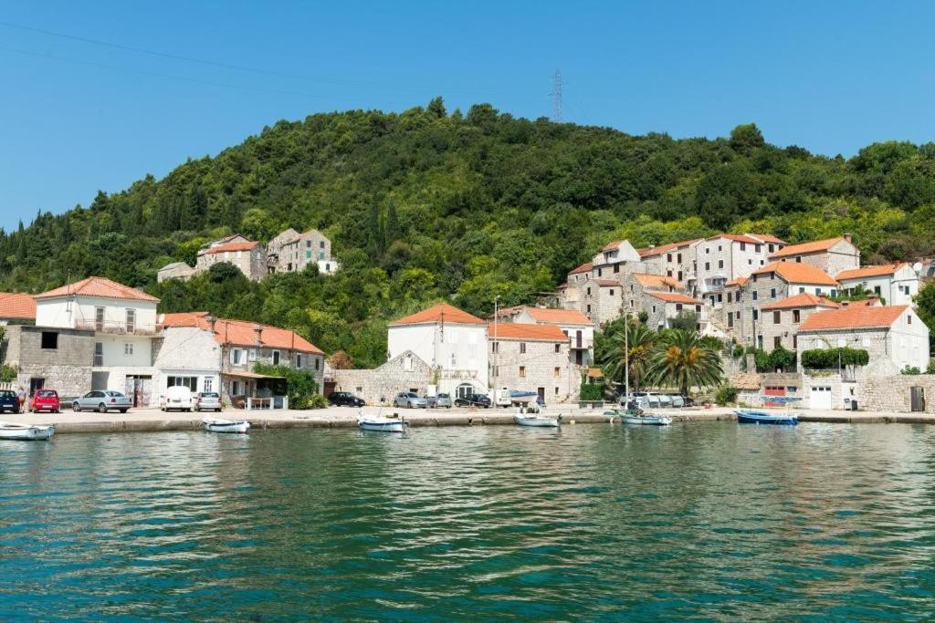 Holiday Home Anima Maris Стон Экстерьер фото